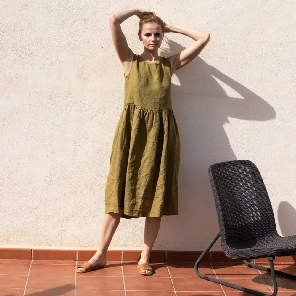 notPERFECTLINEN Black Linen Midi Dress - Picture 6 of 6